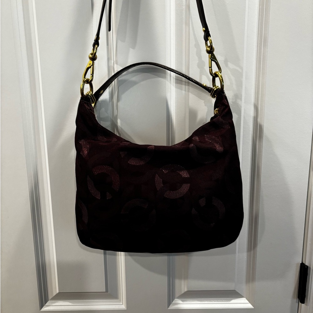 Elegant Burgundy Shoulder Bag - Picture 6 of 6